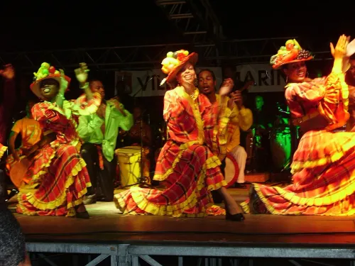 Carnaval de Martinique : guide jour par jour du Mardi Gras à Vaval
