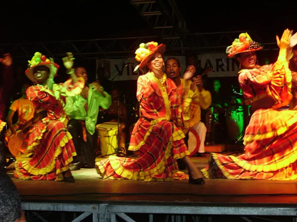 Carnaval de Martinique : guide jour par jour du Mardi Gras à Vaval