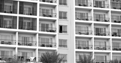 Charges de copropriété et entretien d'un meublé en Guyane : le vrai coût