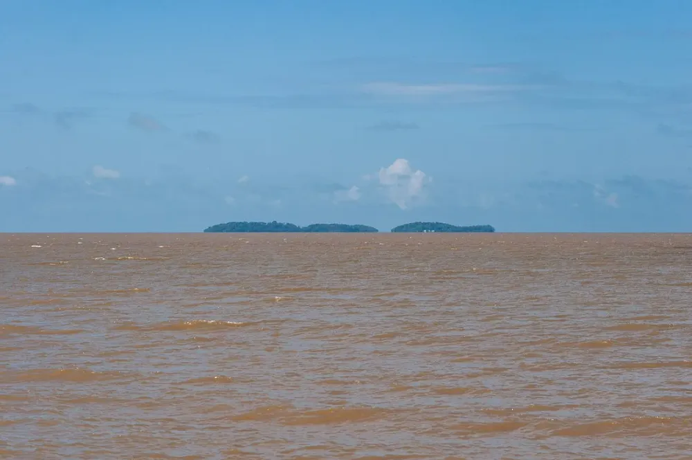 Conciergerie aux Iles du Salut et a Sinnamary : le pari du tourisme spatial