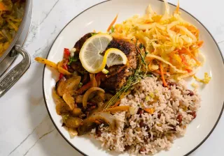 Gastronomie créole de Guyane : plats typiques à goûter (2026)