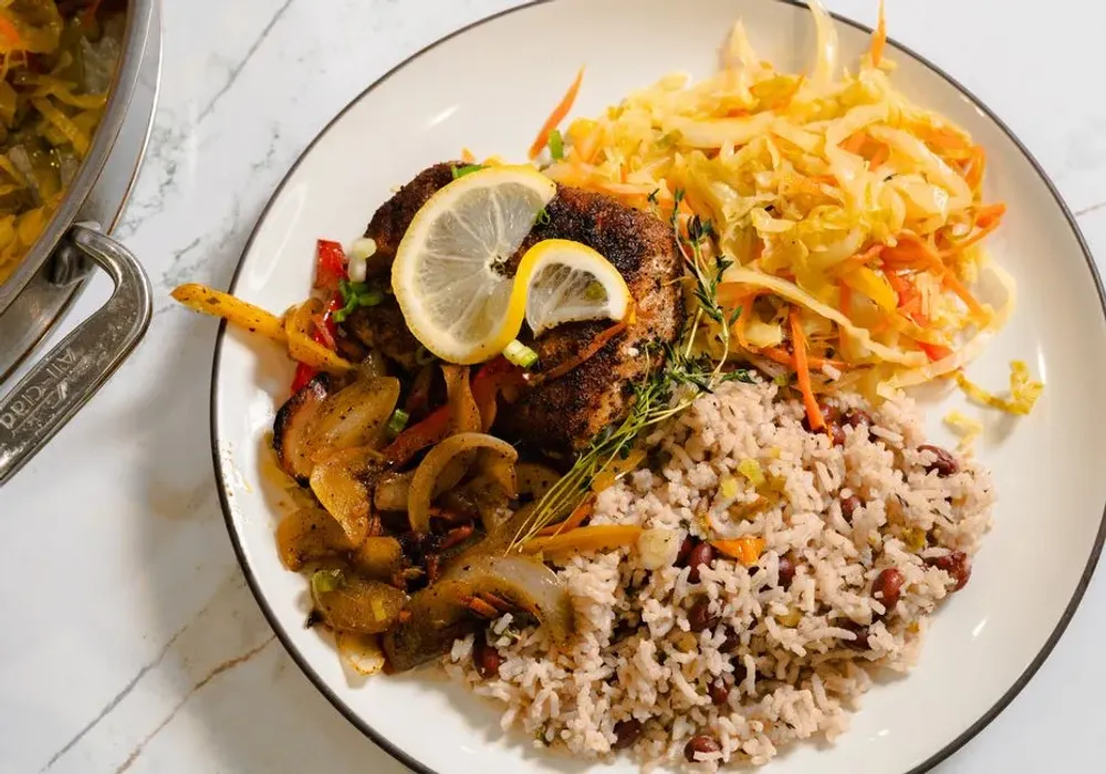 Gastronomie créole de Guyane : plats typiques à goûter (2026)