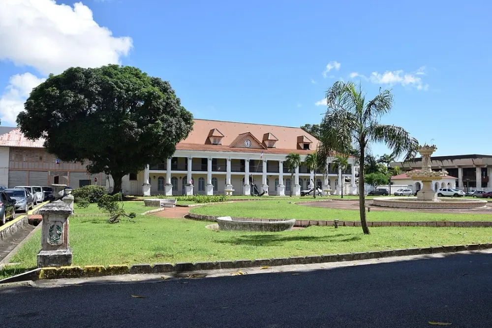 Guyane : DOM, TOM ou département ? Le statut vraiment expliqué