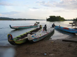 Investir à Apatou, Maripasoula et sur le Maroni : le locatif fluvial