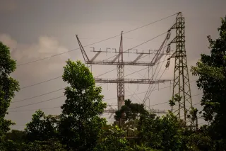Hospedar técnicos de telecomunicações e energia na Guiana Francesa