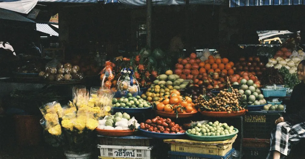 Mercado de Basse-Terre: reconhecer e cozinhar as frutas-país e as raízes de Guadalupe