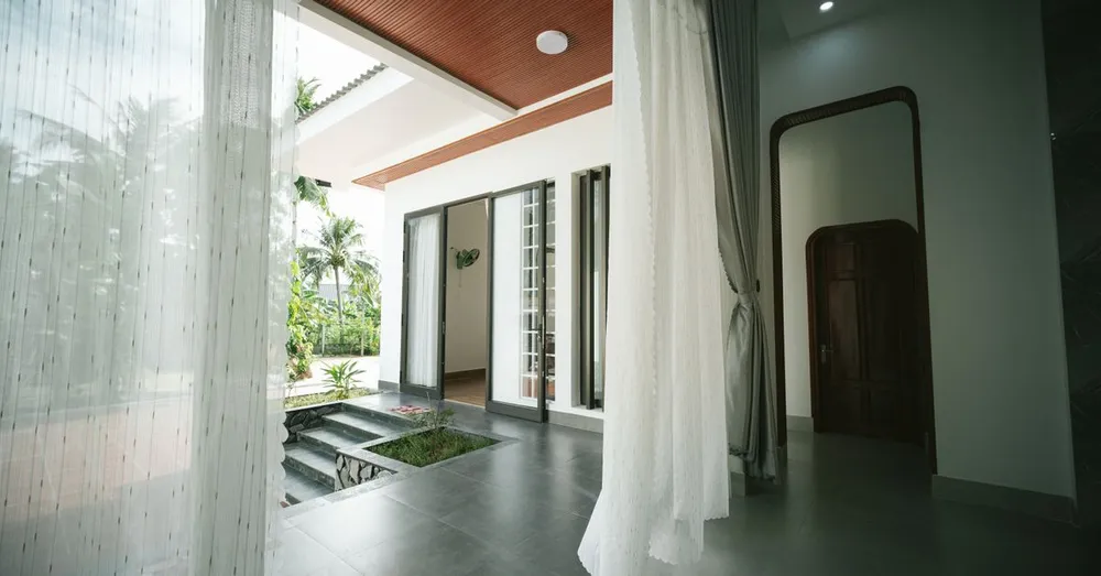 Micro-BIC vs. Régime Réel for Your Furnished Rental in French Guiana: The Numbers Compared