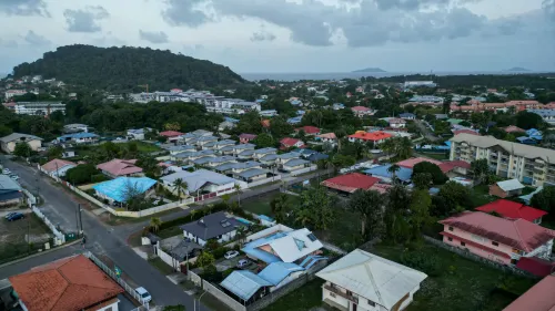 Notaires, géomètres, experts fonciers en déplacement en Guyane : où loger entre deux rendez-vous