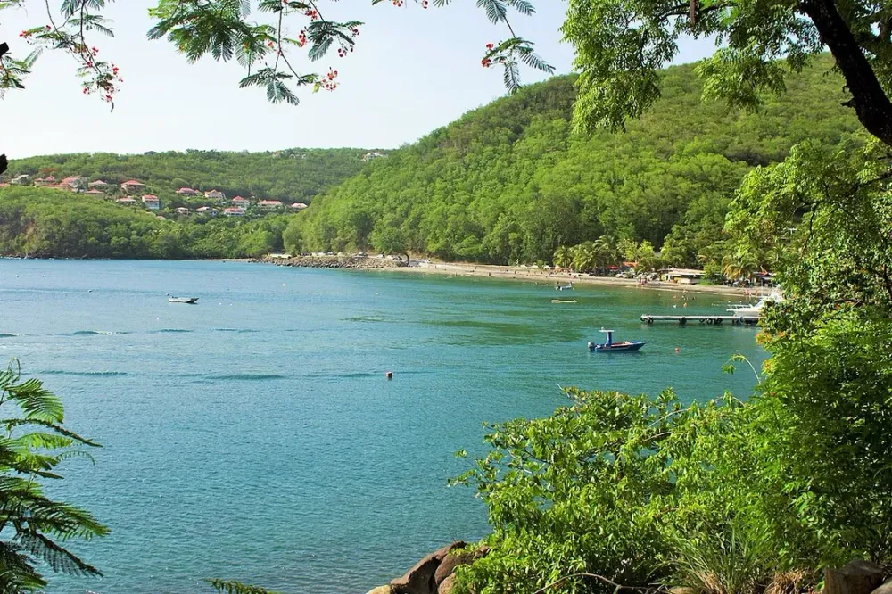 Plage de Malendure : base nautique de la côte sous-le-vent