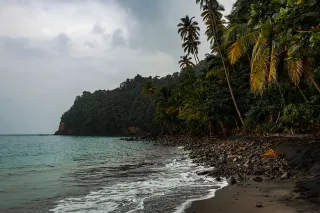 Réglementation drone et baignade en Martinique : les sites à connaître avant de filmer et de plonger