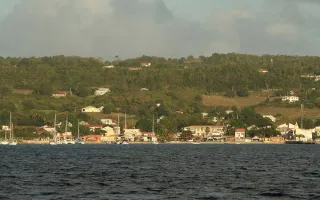 Rejoindre Marie-Galante depuis la Guadeloupe : navettes