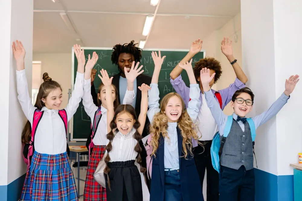 在法属圭亚那让孩子上学：幼儿园到高中全指南