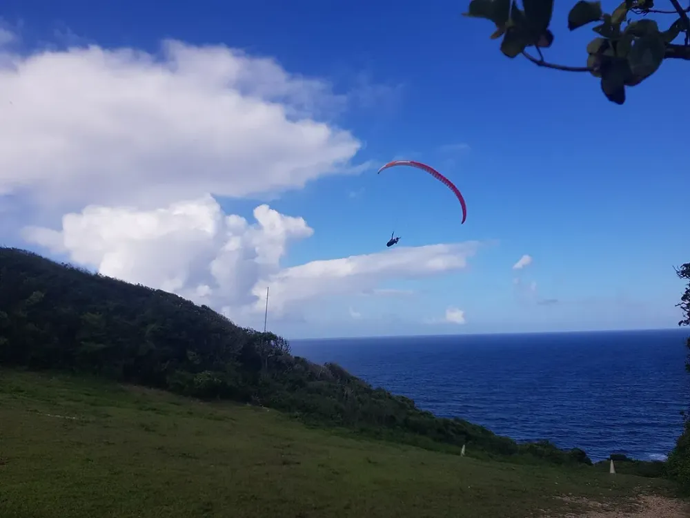 Vol en ULM et parapente en Guadeloupe : l'archipel papillon vu du ciel